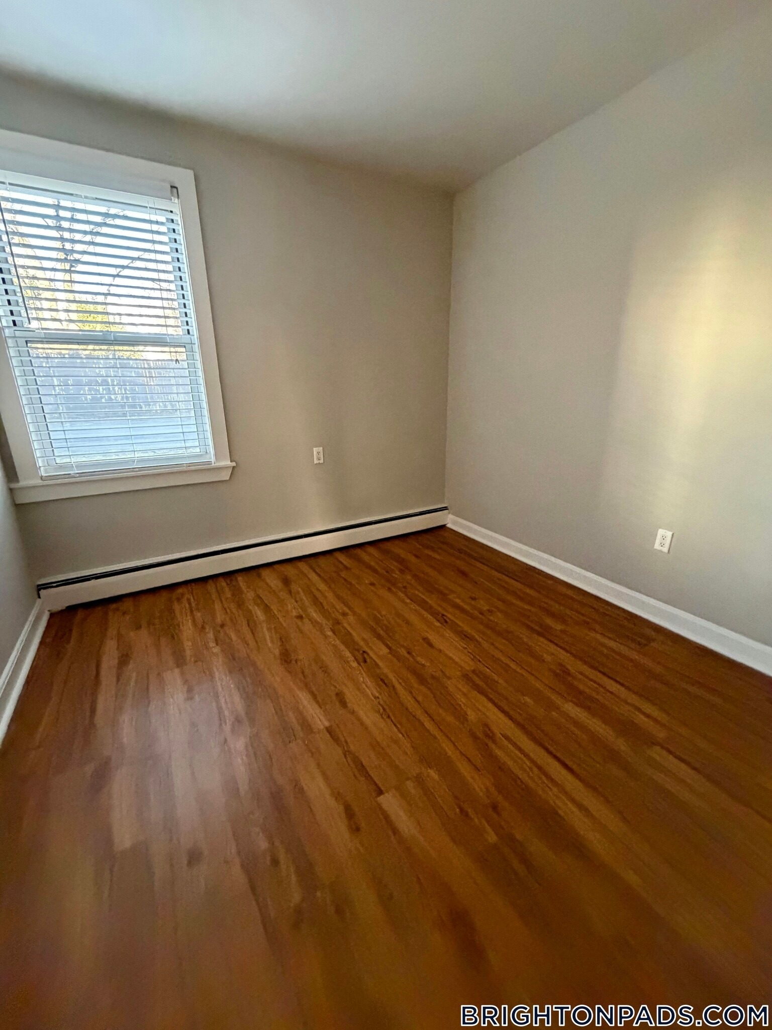 Building Photo - 9 Bronsdon St