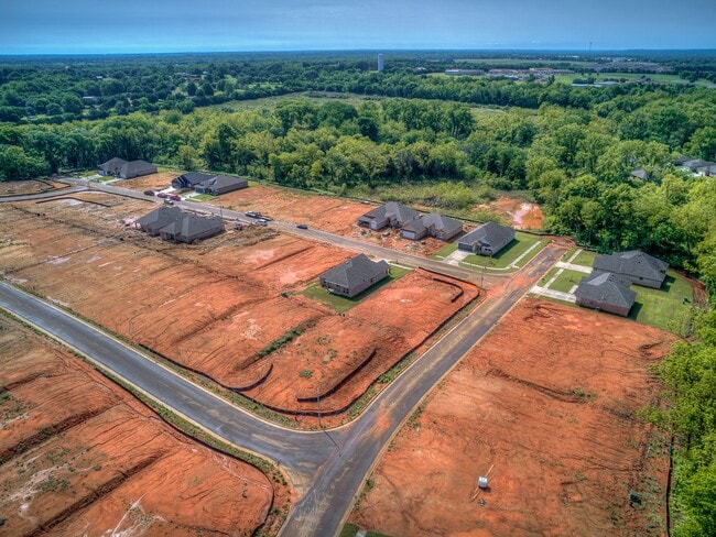 Building Photo - Brand New Home In Noble!