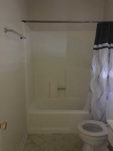 Bathroom - 2410 N Towne Ave