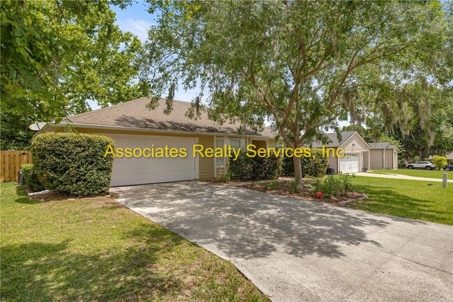 Building Photo - SUBLEASE this Charming spacious home in North ridge subdivision!