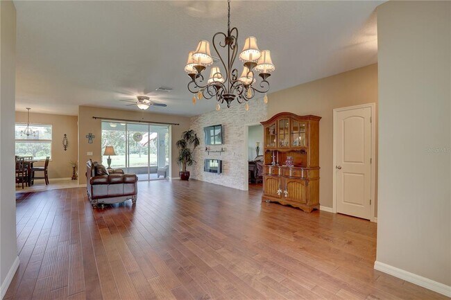 Building Photo - 3813 Salida Del Sol Dr