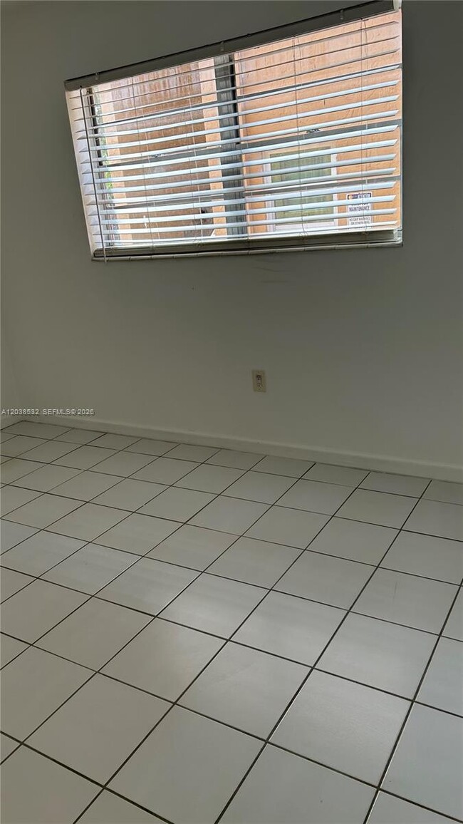 Building Photo - 9962 SW 88th St