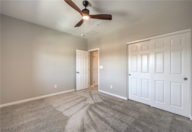 Building Photo - 904 Cottonwood Hl Pl