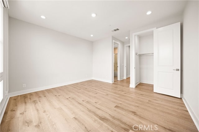 Building Photo - 271 Huckleberry