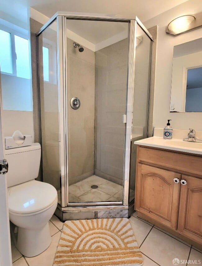 Building Photo - 365 22nd Ave