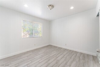 Building Photo - 3951 Steinbeck Dr