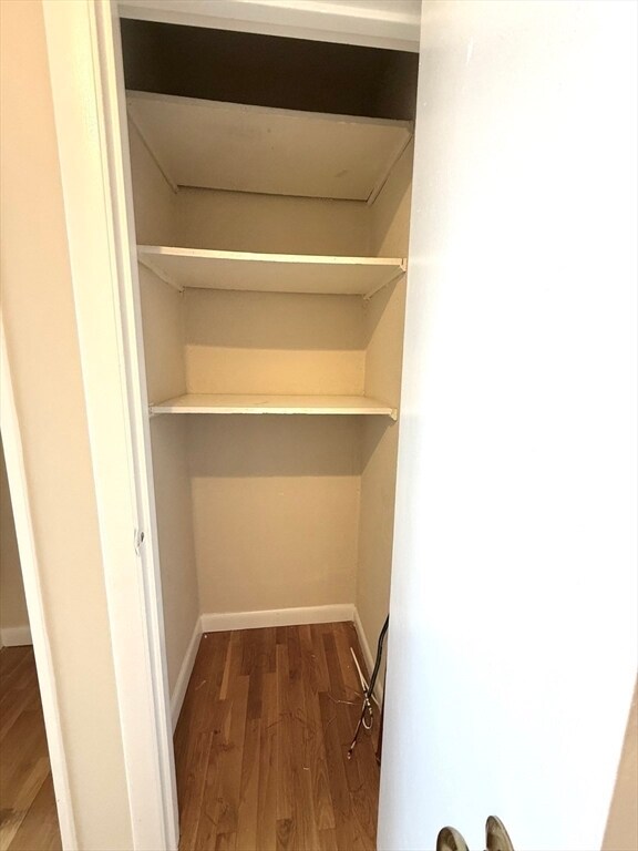 Building Photo - 32 Westgate Rd