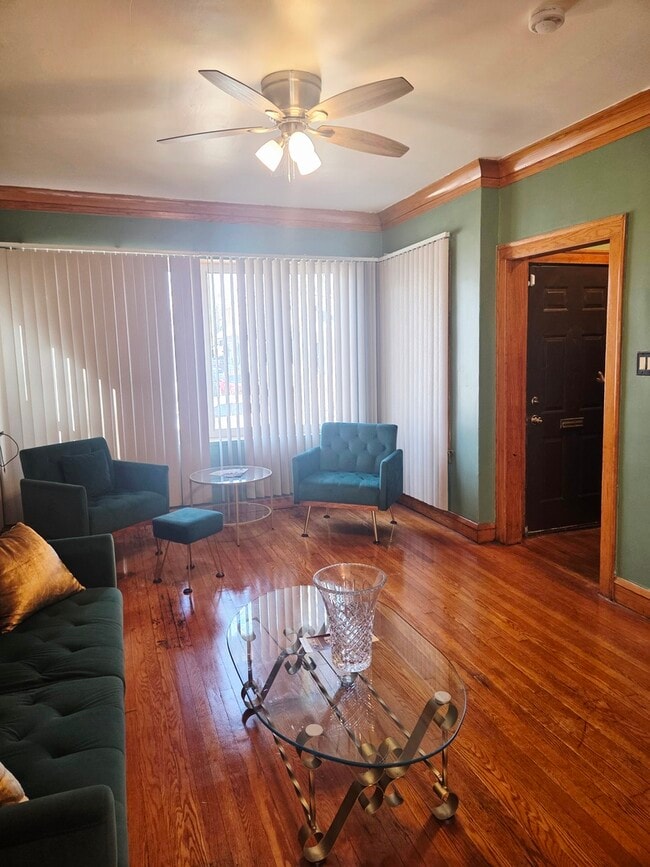 Building Photo - 12051 S Yale Ave