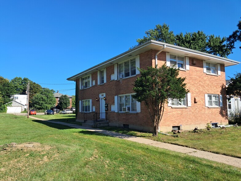 Building Photo - 1727 Lincoln St