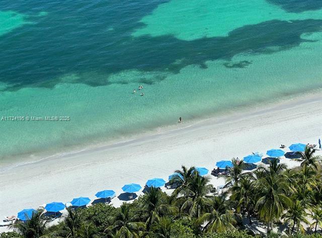 Building Photo - 881 Ocean Dr