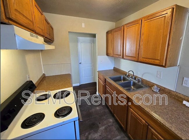 Building Photo - 117 Glen Garry Rd