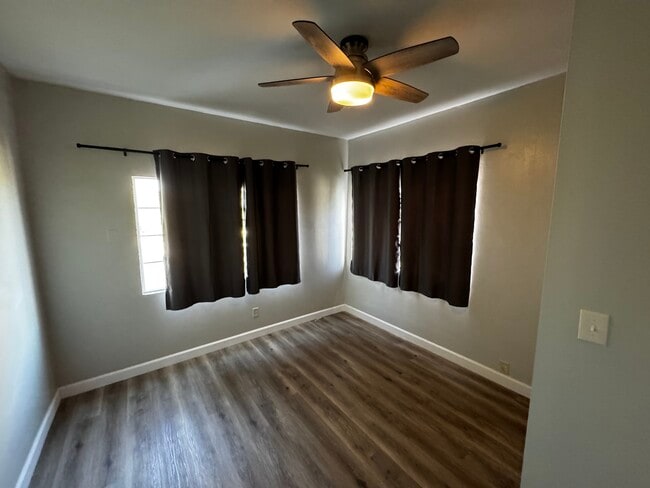 Building Photo - 229 Philippine St