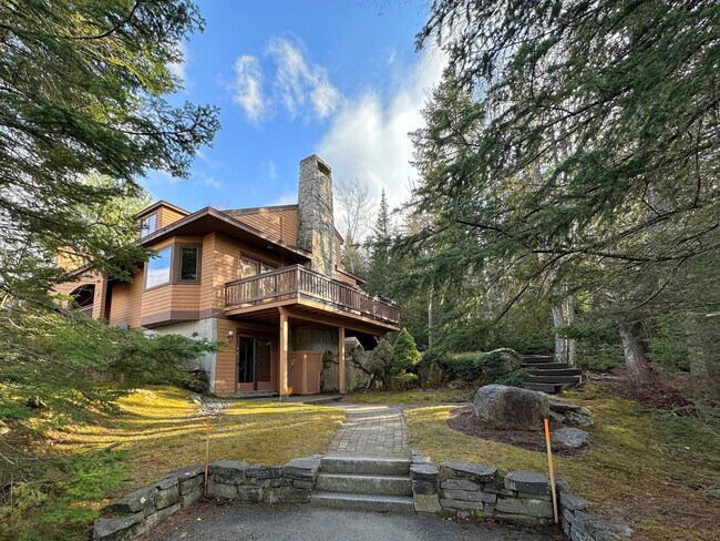 Building Photo - 35 Forest Ln