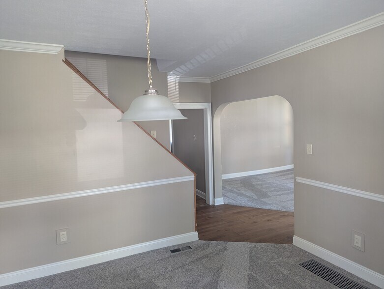 Dining Room to Living Room - 321 Howard St