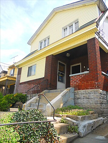 Building Photo - 3556 Beechwood Blvd