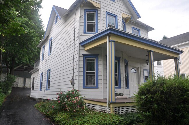 Building Photo - 23 S Main St