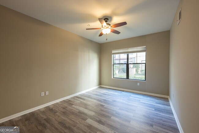 Building Photo - 5300 Peachtree Blvd