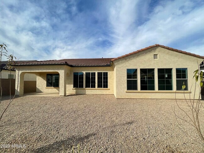 Building Photo - 11811 W Pkwy Ln