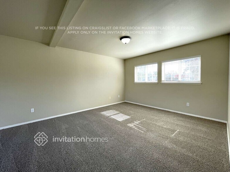 Building Photo - 604 Cammarano Ct SW