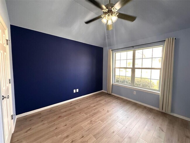 Building Photo - 2609 Pumpkin Ridge Ct