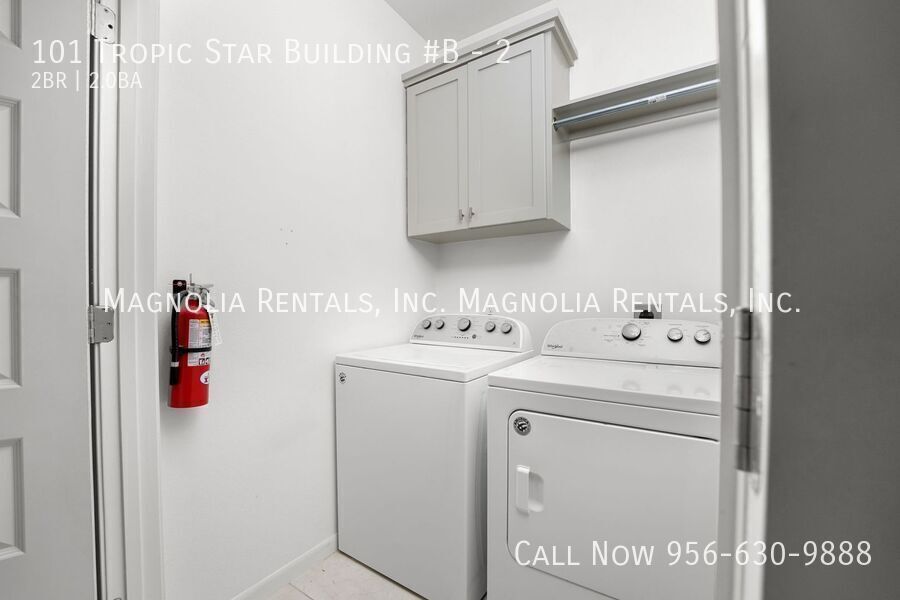 Building Photo - 101 E Tropic Star Dr
