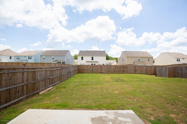 Building Photo - 1333 Maston Rd
