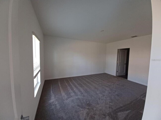 Building Photo - 926 Jackson Ave