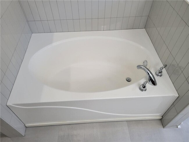 Building Photo - 655 Mead St SE