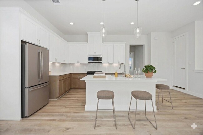 Building Photo - 6109 De Campo St