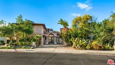 Building Photo - 24485 Park Granada