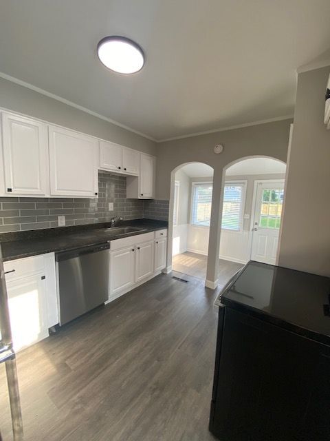 Building Photo - 236 W Kanawha Ave