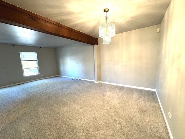 Building Photo - 1992 Holbrook Ln