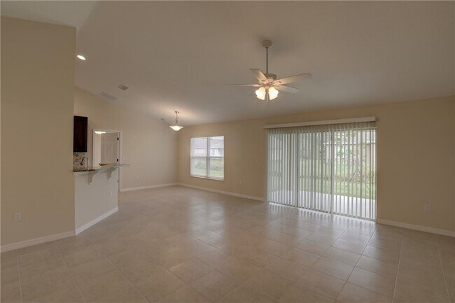 Building Photo - 741 Capon Terrace