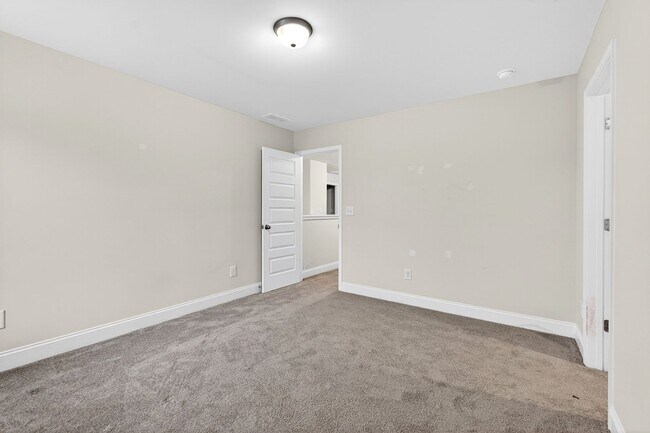 Building Photo - 4 BEDROOM SINGLE FAMILY HOME IN BRASELTON!