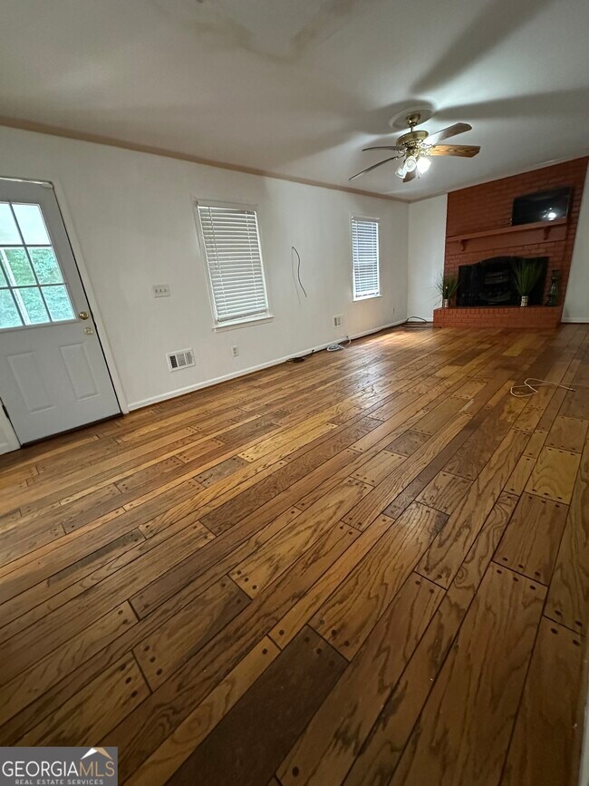 Building Photo - 3896 Northlake Creek Dr