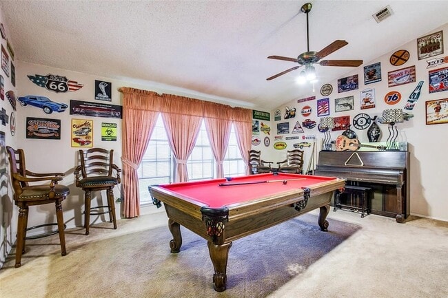 Building Photo - 9442 Willard St