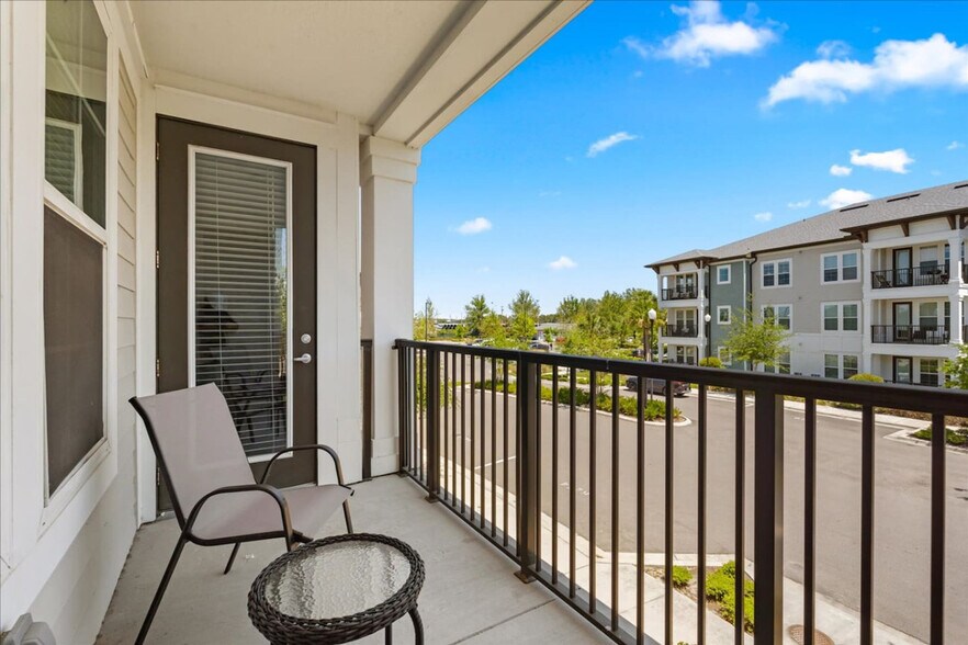 Building Photo - 1231 E Plant St