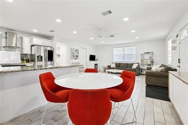 Building Photo - 1015 Roselawn St