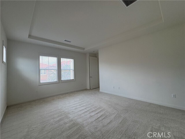 Building Photo - 15 Umbria