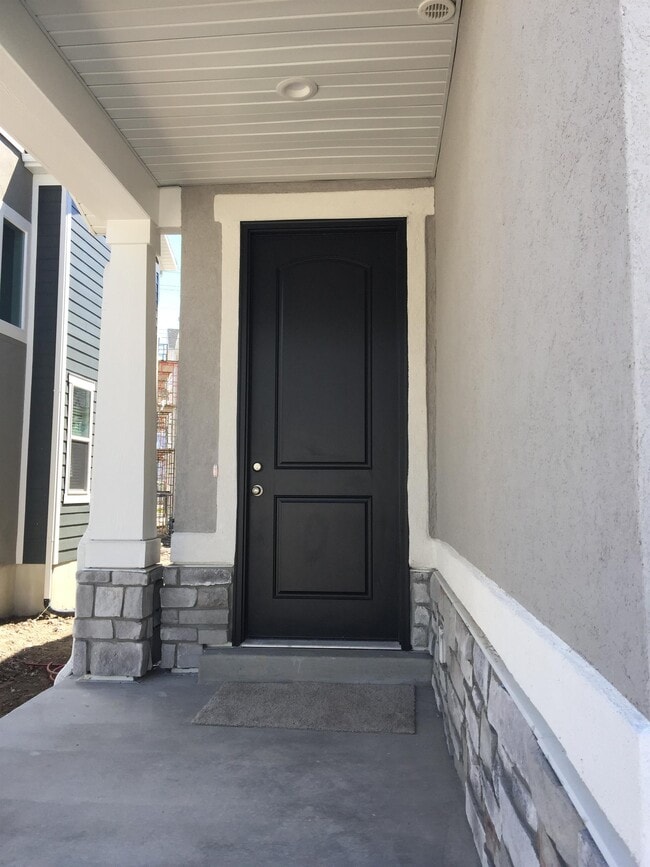 Building Photo - 1724 N 3680 W