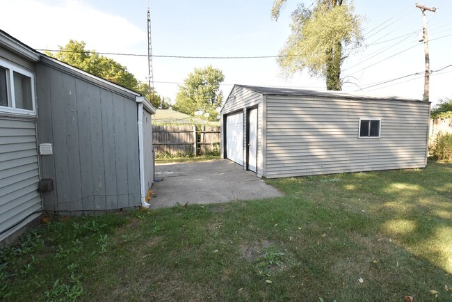 Building Photo - Ready to Move-in at McKinley Terrace