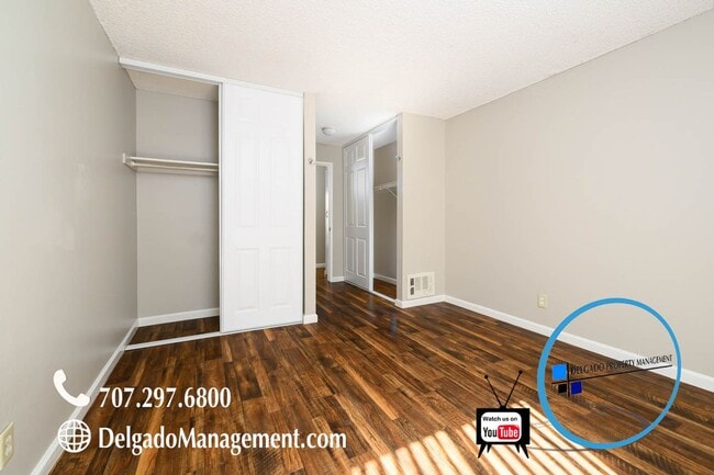 Building Photo - Benicia 2 bedroom condo