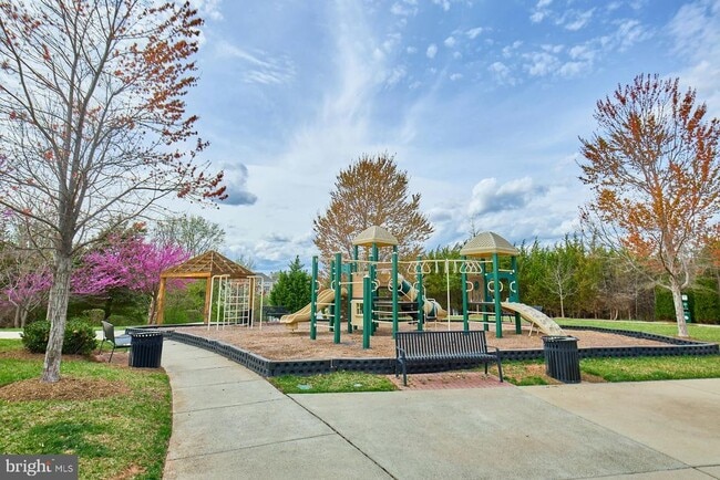Building Photo - 21623 Romans Dr