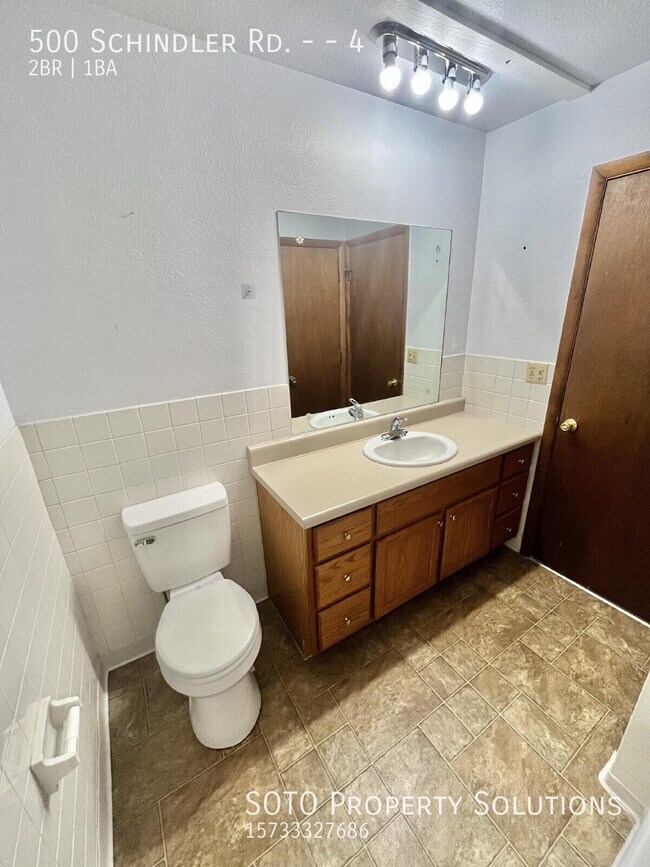 Building Photo - 500 Schindler Rd