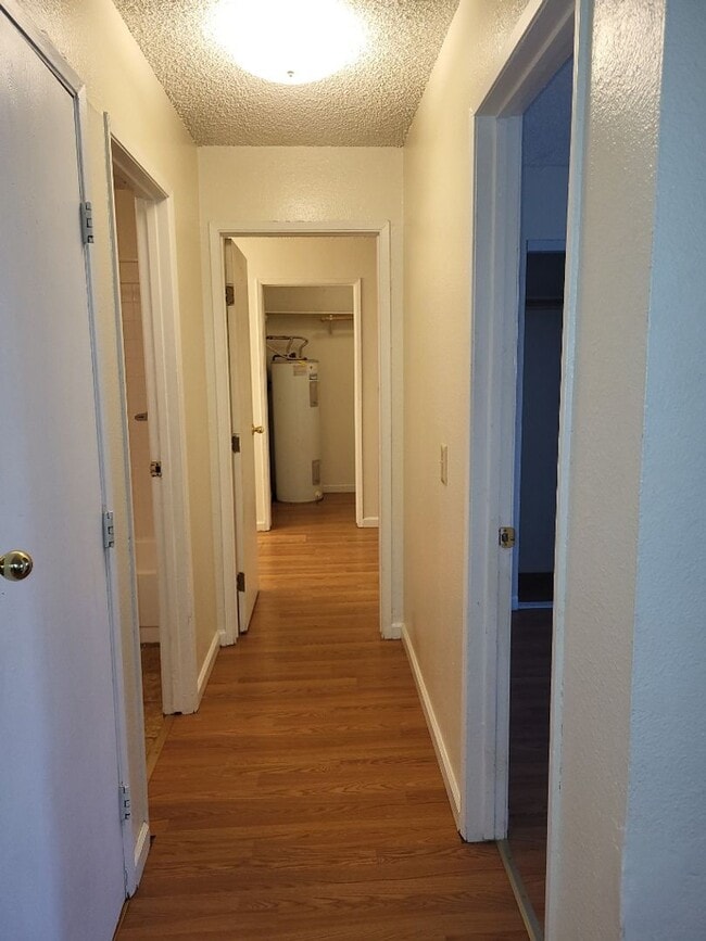 Building Photo - 2410 Tripp Dr