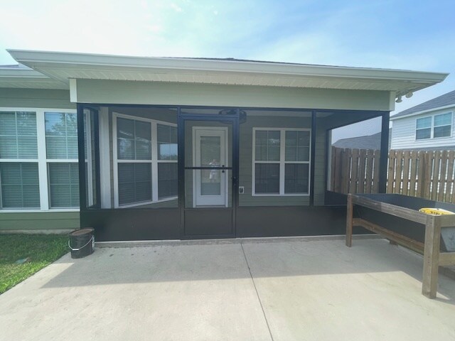 Building Photo - 721 Bancroft Dr