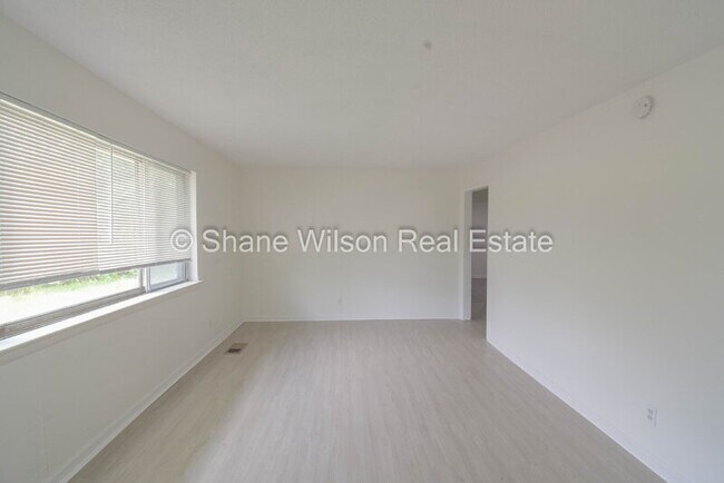 Building Photo - 2110 Appling St