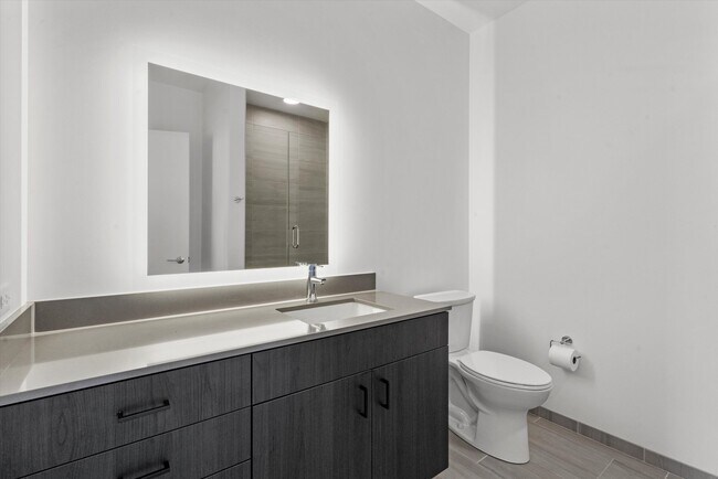 Building Photo - 808 N Cleveland Ave