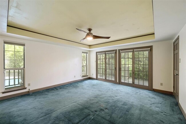 Building Photo - 3605 Silver Hill Cir