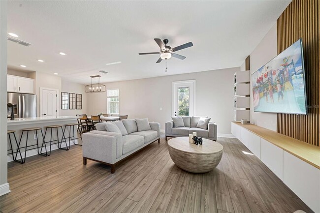 Building Photo - 7796 Somersworth Dr